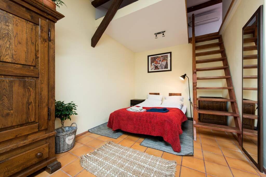 Bright Loft In Amazing Location Leilighet Krasków Eksteriør bilde